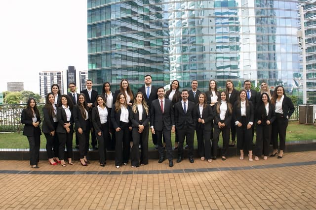 Equipe Hyago Viana Advocacia Médica